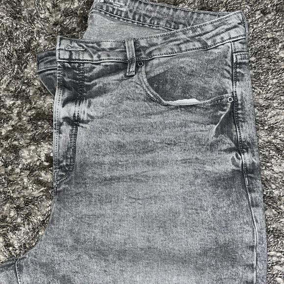 Women’s Grey Washed Jeans - Picture 2 of 6